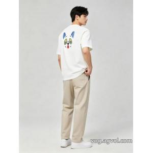 LOEWEブランド コピー 優良店半袖Tシャツ人気商品再入荷 高級素材を採用 新入荷アイテムの通販