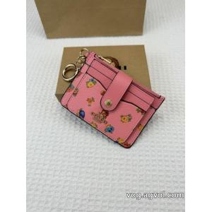 COACHバッグ根強い人気定番商品 在庫手元にあり即発セール必需品 贅沢な逸品コピー 品 販売..
