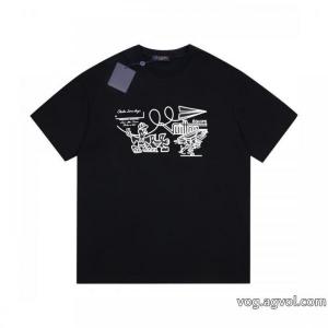 2026限定 男女兼用に人気 肌触りのいい   ロゴ入り新作 コピー ブランド 通販LOUIS VUITTON半袖Tシャツ