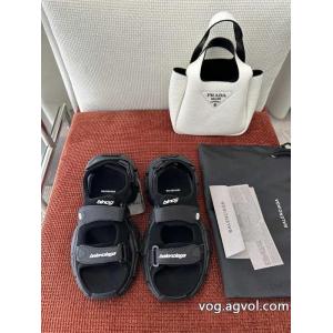 balenciagaサンダルスーパー コピー 通販新作限定大人で素敵 品質保証高品質 期間限定SALE.