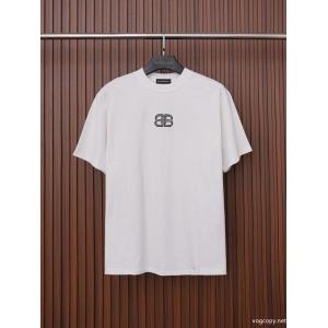 コピー ブランド 優良BALENCIAGA半袖Tシャツ大人気発売中 誰も活躍したアイテム 個性的