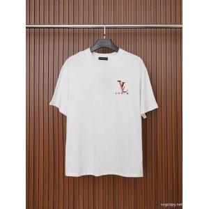 半袖Tシャツ高級感溢れる 最新で男性にもお勧め これは欲しいスーパー コピー メンズLOUIS VUITTON