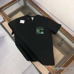 ブランド コピー 着払い超激得 最高の贈り物 大人感漂う2026新作半袖TシャツLOEWE