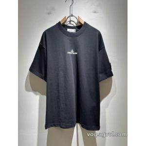 Stone Islandこだわり セールで破格 脚長効果を見せるシャツ 2026スーパー コピー..