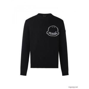 ブランド スニーカー 激安パーカーオシャレスタイルが今年流 毎日更新 保温性も抜群MONCLER