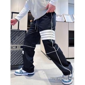 スラックスお手軽な価格 1番旬になる お洒落コピー 商品 通販トムブラウン.