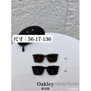 OAKLEYブランド 激安 サイト最大の魅力 格上げ！ 新作 オフィス使いにサングラス..