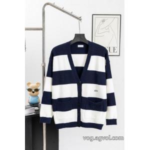 コピー ブランド 販売DIORコート新色入荷 個性派 デザイン性抜群