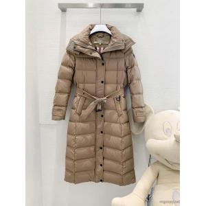 ダウンジャケットBURBERRYコピー 商品 通販着回し力抜群大人気 洗練された雰囲気 限定デザイン