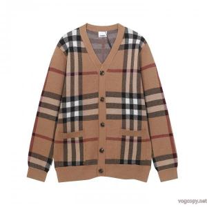 Burberry/バーバリーの新作ウールカーディガンジャケット